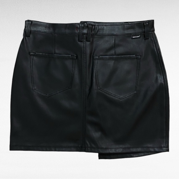 Dear John | Piper Black Faux Leather Asymmetrical Zipper Front Mini Moto Skirt - Picture 3 of 3